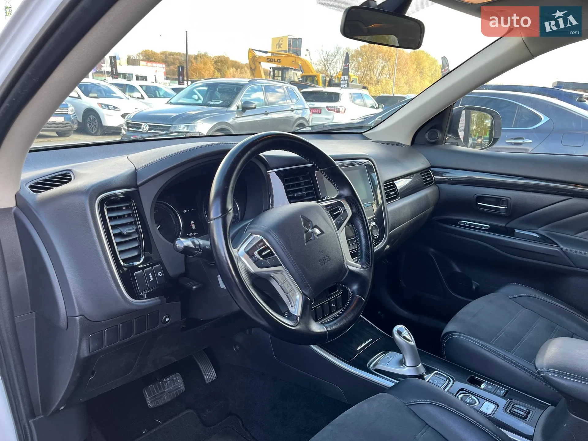 2018 Mitsubishi Outlander - мініатюра 13
