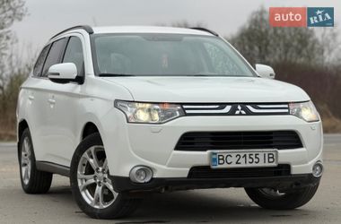 Позашляховик / Кросовер Mitsubishi Outlander 2013 в Самборі