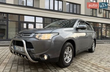 Внедорожник / Кроссовер Mitsubishi Outlander 2014 в Ивано-Франковске