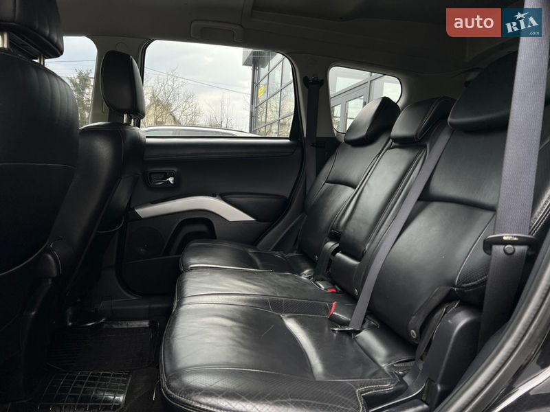 Внедорожник / Кроссовер Mitsubishi Outlander 2010 в Ивано-Франковске