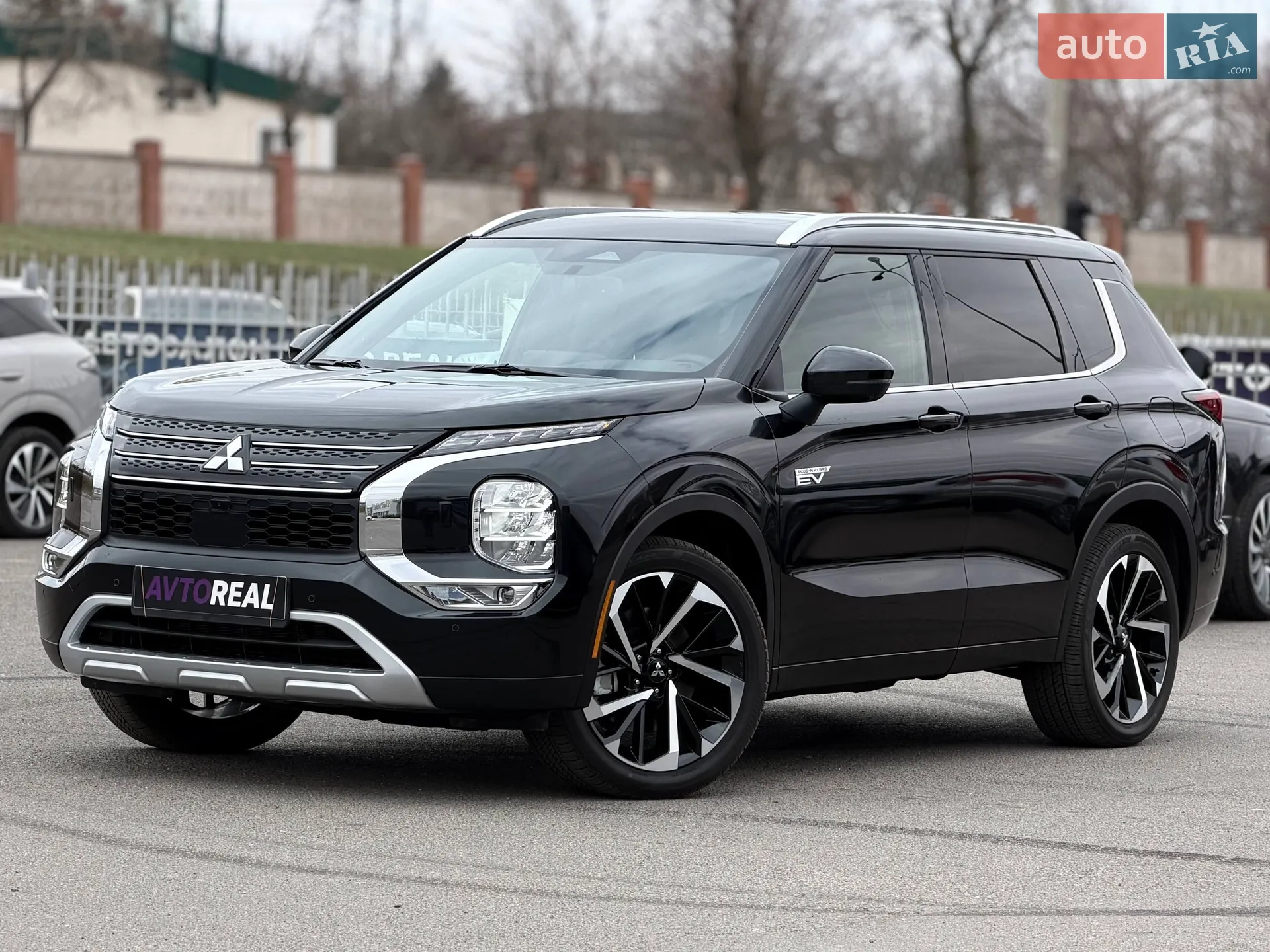 2024 Mitsubishi Outlander - мініатюра 2