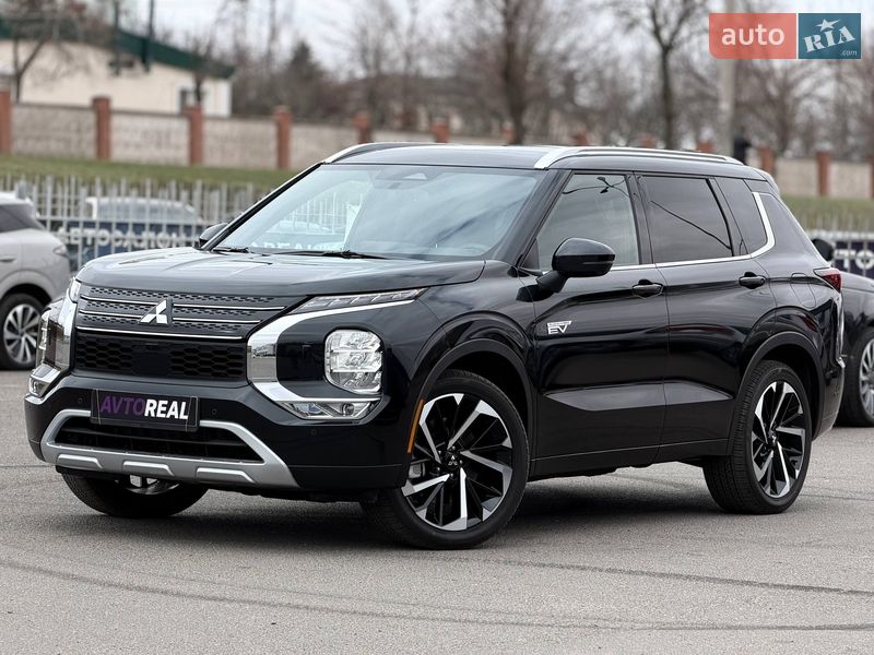 Внедорожник / Кроссовер Mitsubishi Outlander 2024 в Кривом Роге
