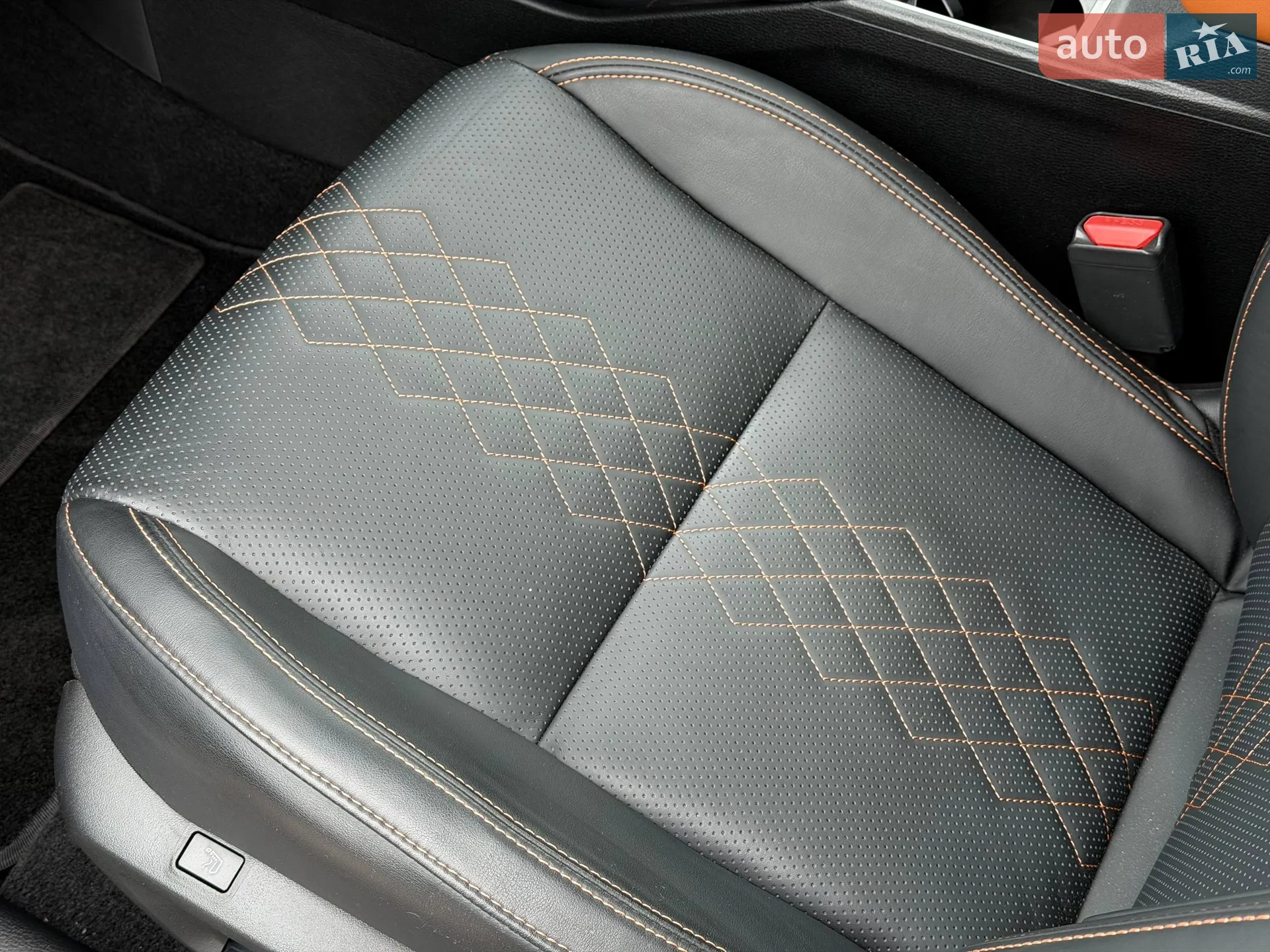 2024 Mitsubishi Outlander - мініатюра 49