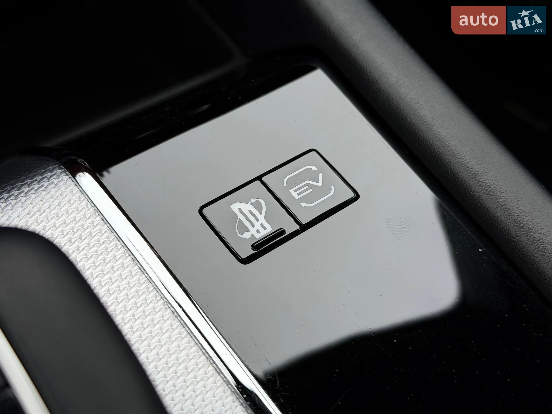 2024 Mitsubishi Outlander - мініатюра 74