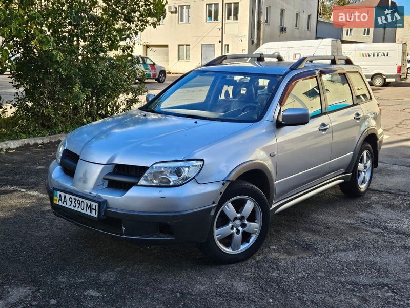 Mitsubishi Outlander 2005