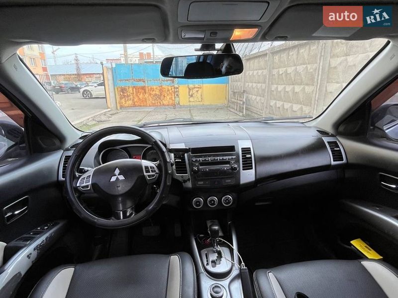 Внедорожник / Кроссовер Mitsubishi Outlander 2008 в Хмельницком