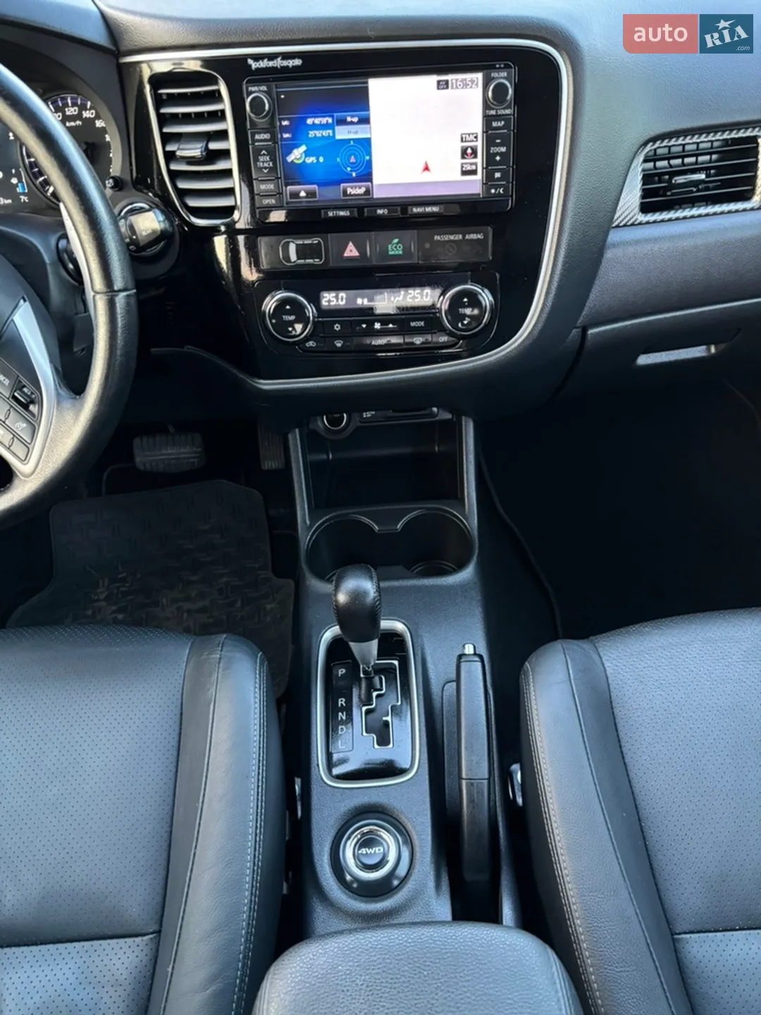 2013 Mitsubishi Outlander - мініатюра 30