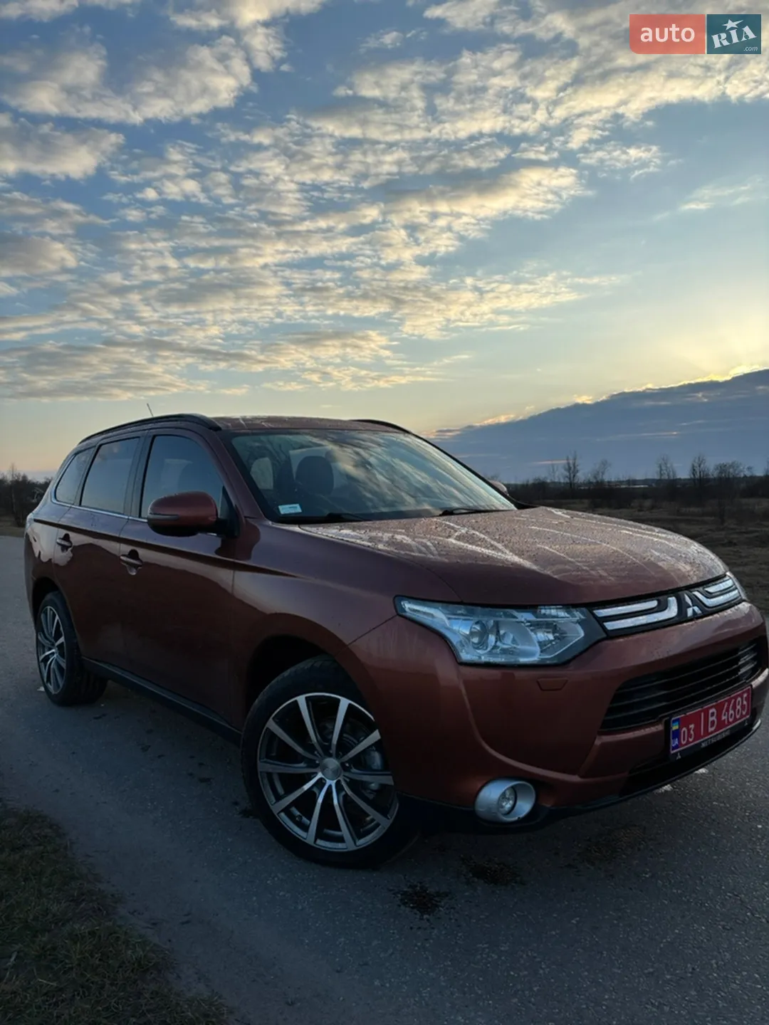 2013 Mitsubishi Outlander - мініатюра 3