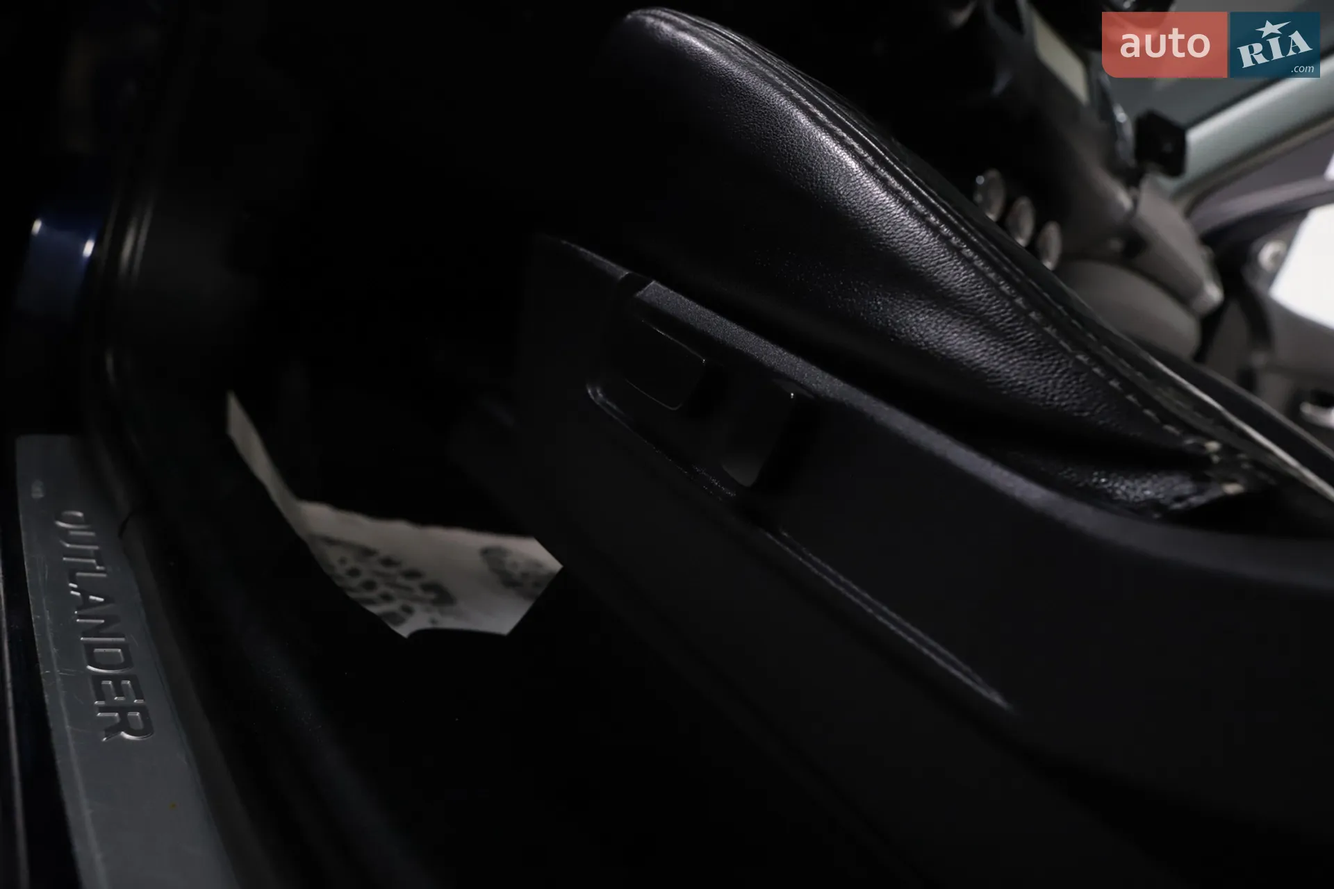 2011 Mitsubishi Outlander - мініатюра 52
