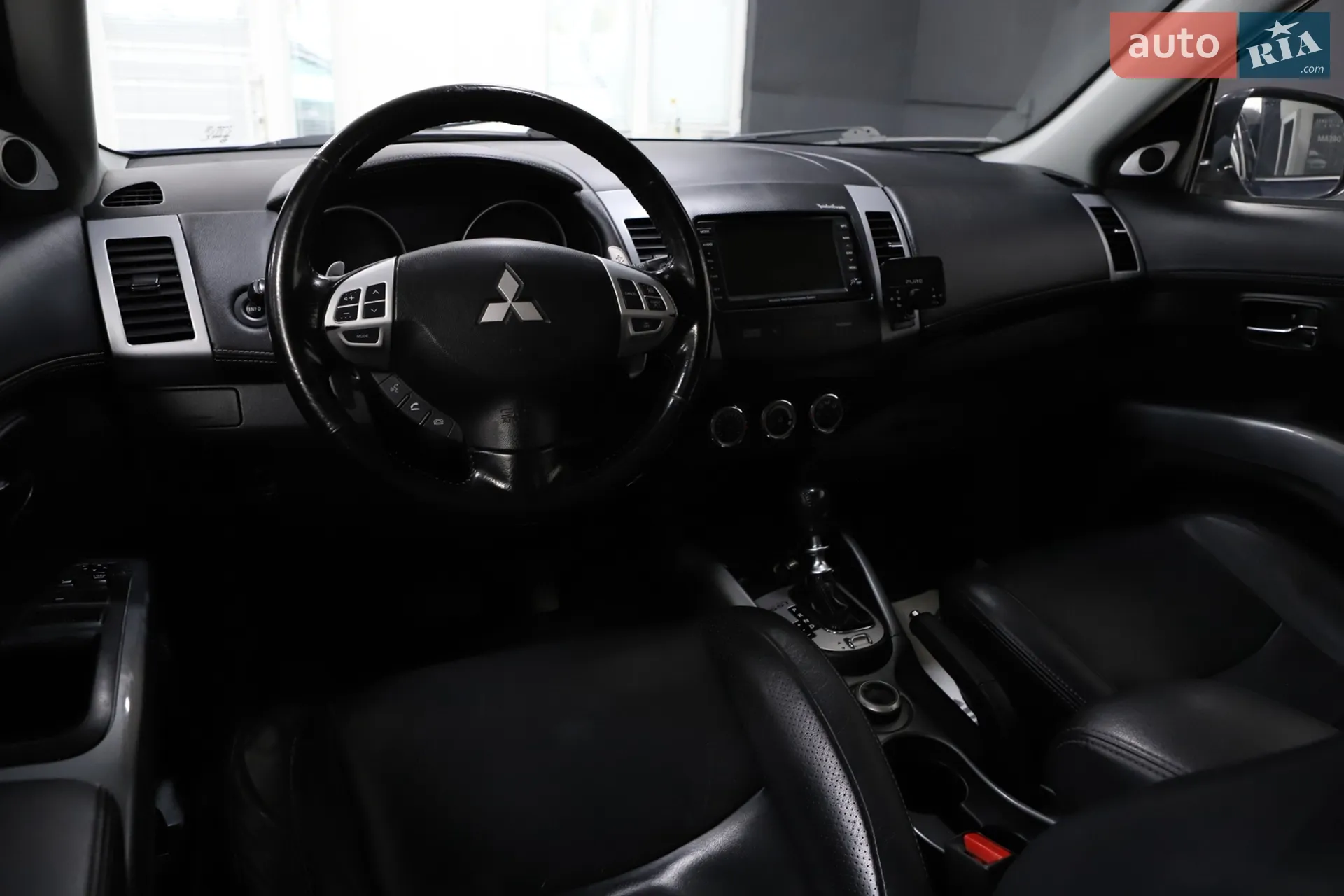2011 Mitsubishi Outlander - мініатюра 78