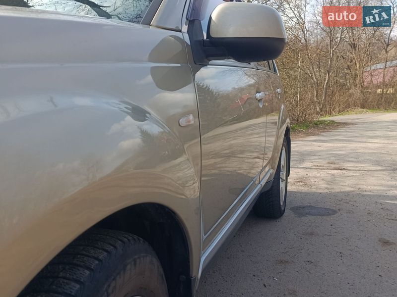 Внедорожник / Кроссовер Mitsubishi Outlander 2008 в Полтаве