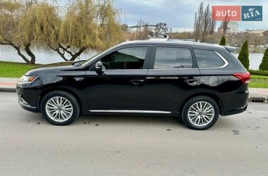 Внедорожник / Кроссовер Mitsubishi Outlander 2019 в Белой Церкви