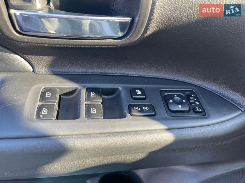 Внедорожник / Кроссовер Mitsubishi Outlander 2020 в Львове фото 10 Внедорожник / Кроссовер Mitsubishi Outlander 2020 в Львове