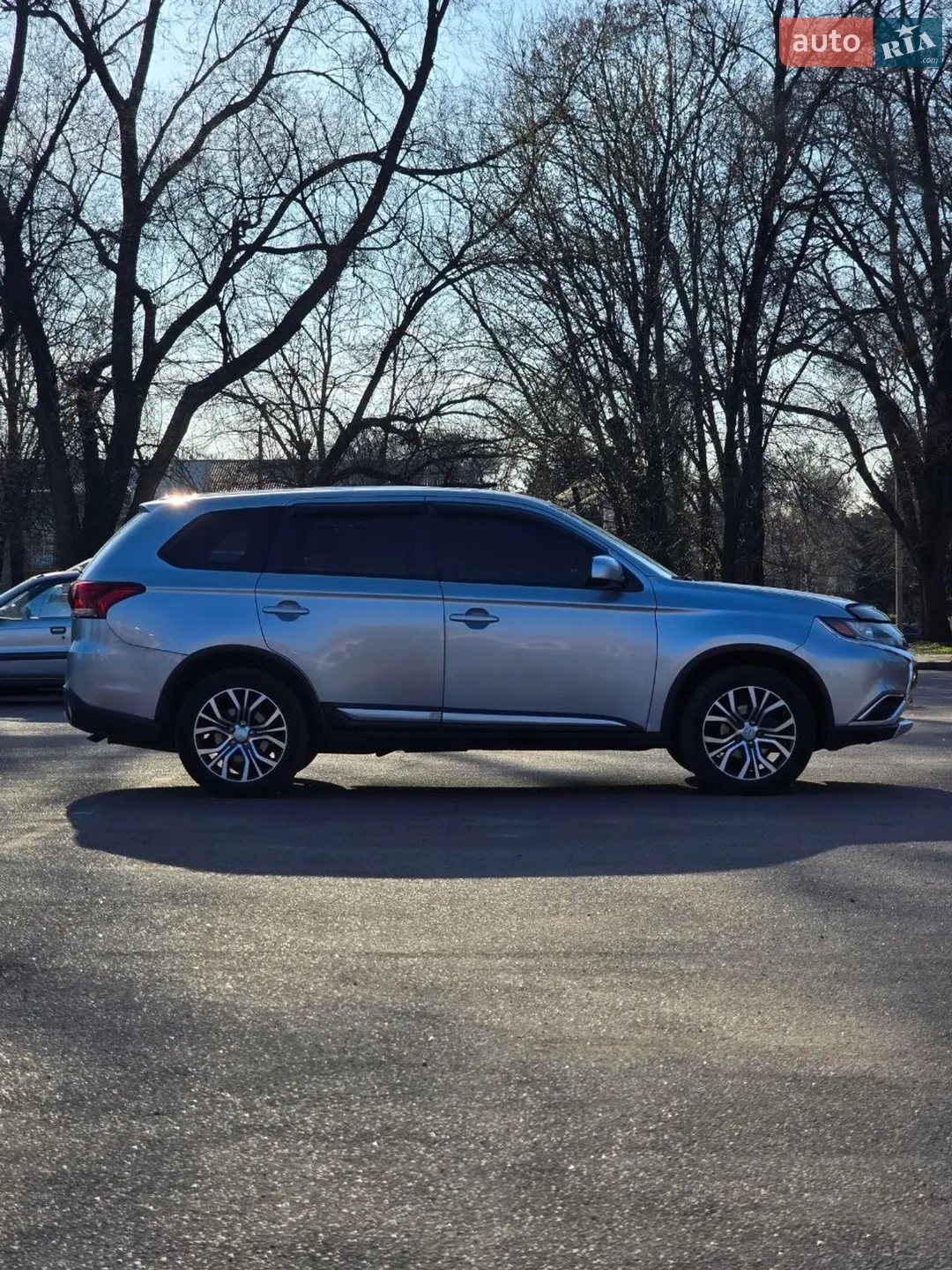 2015 Mitsubishi Outlander - мініатюра 10