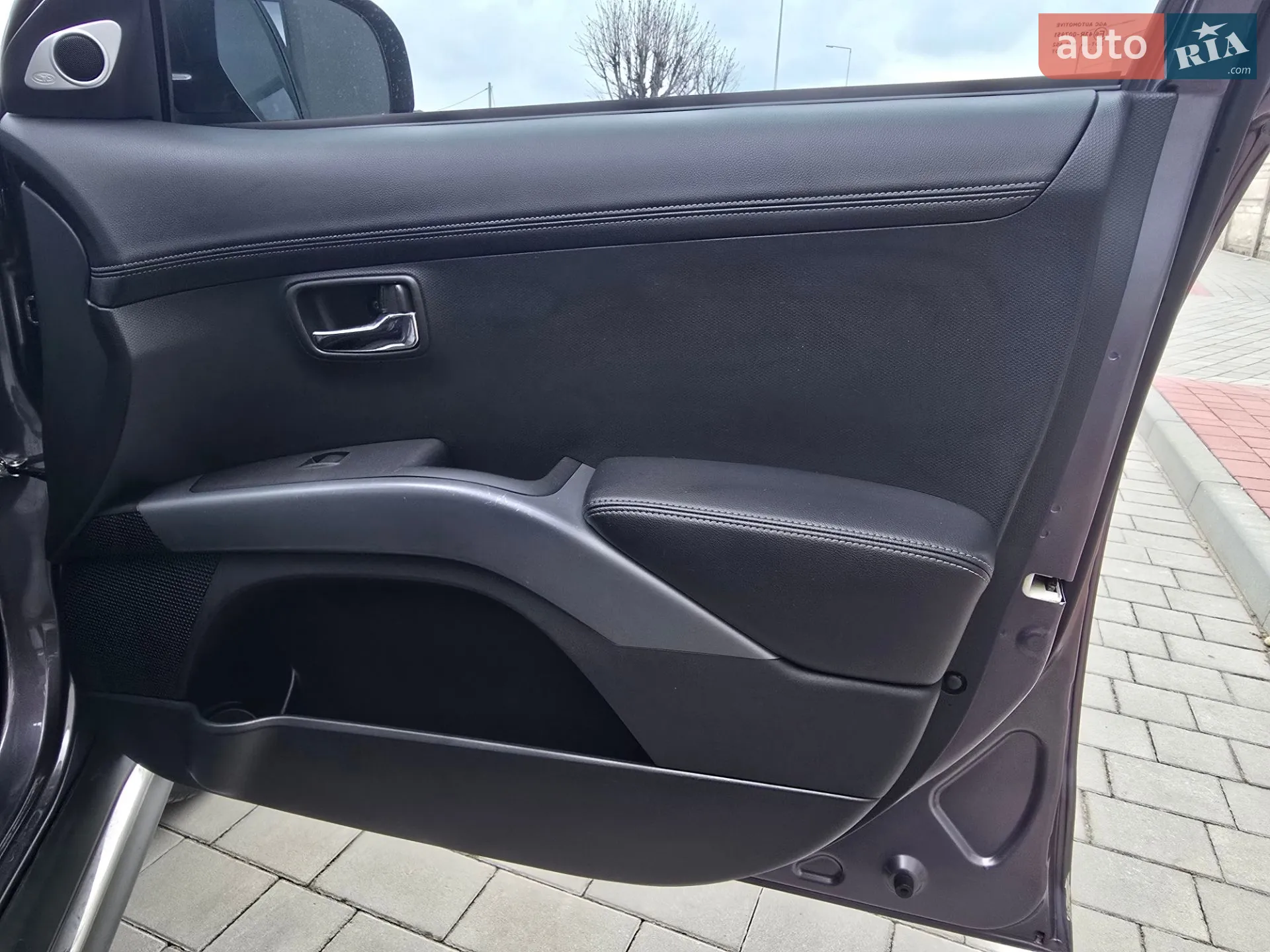2010 Mitsubishi Outlander - мініатюра 54