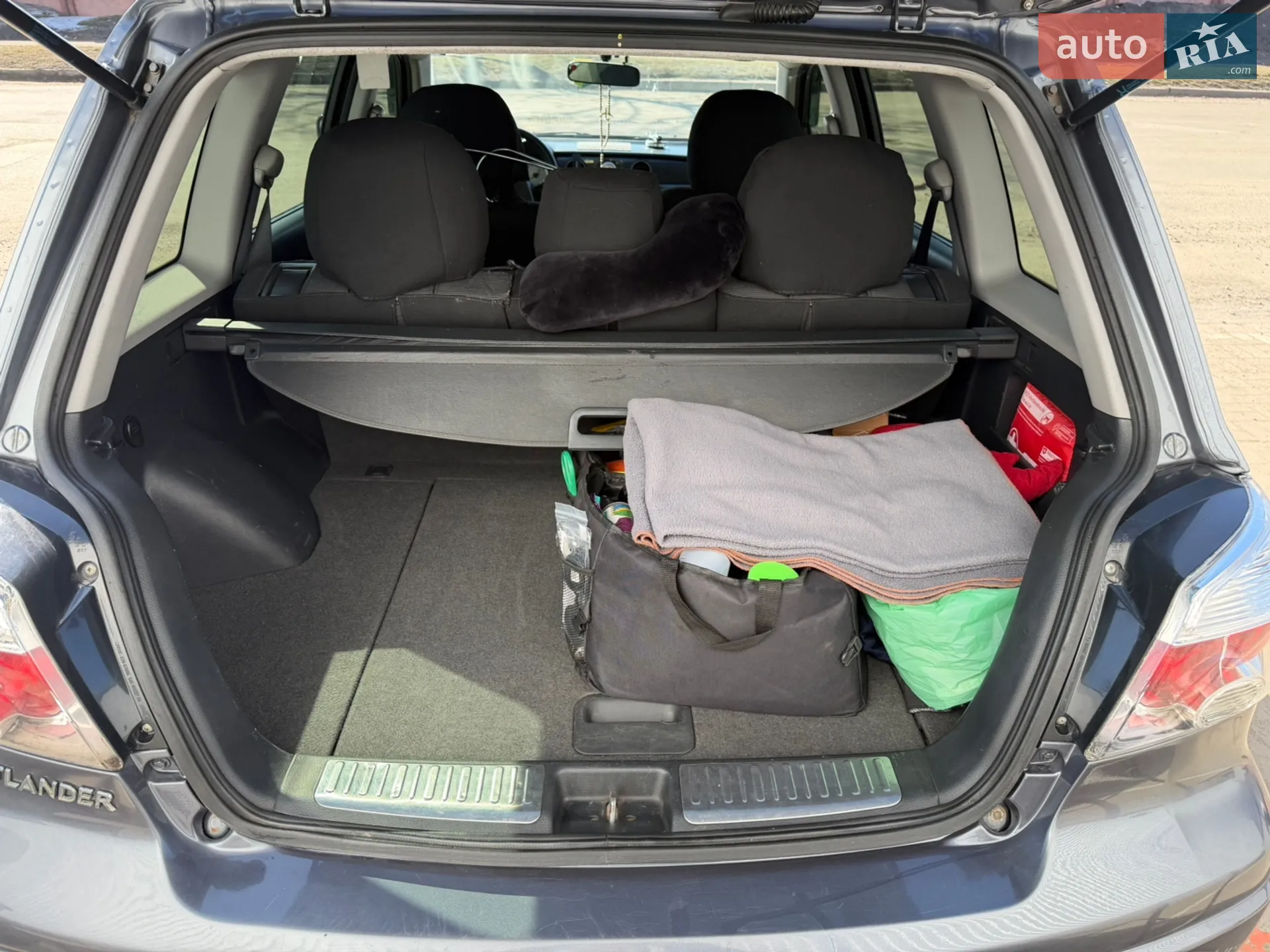 2010 Mitsubishi Outlander - мініатюра 6
