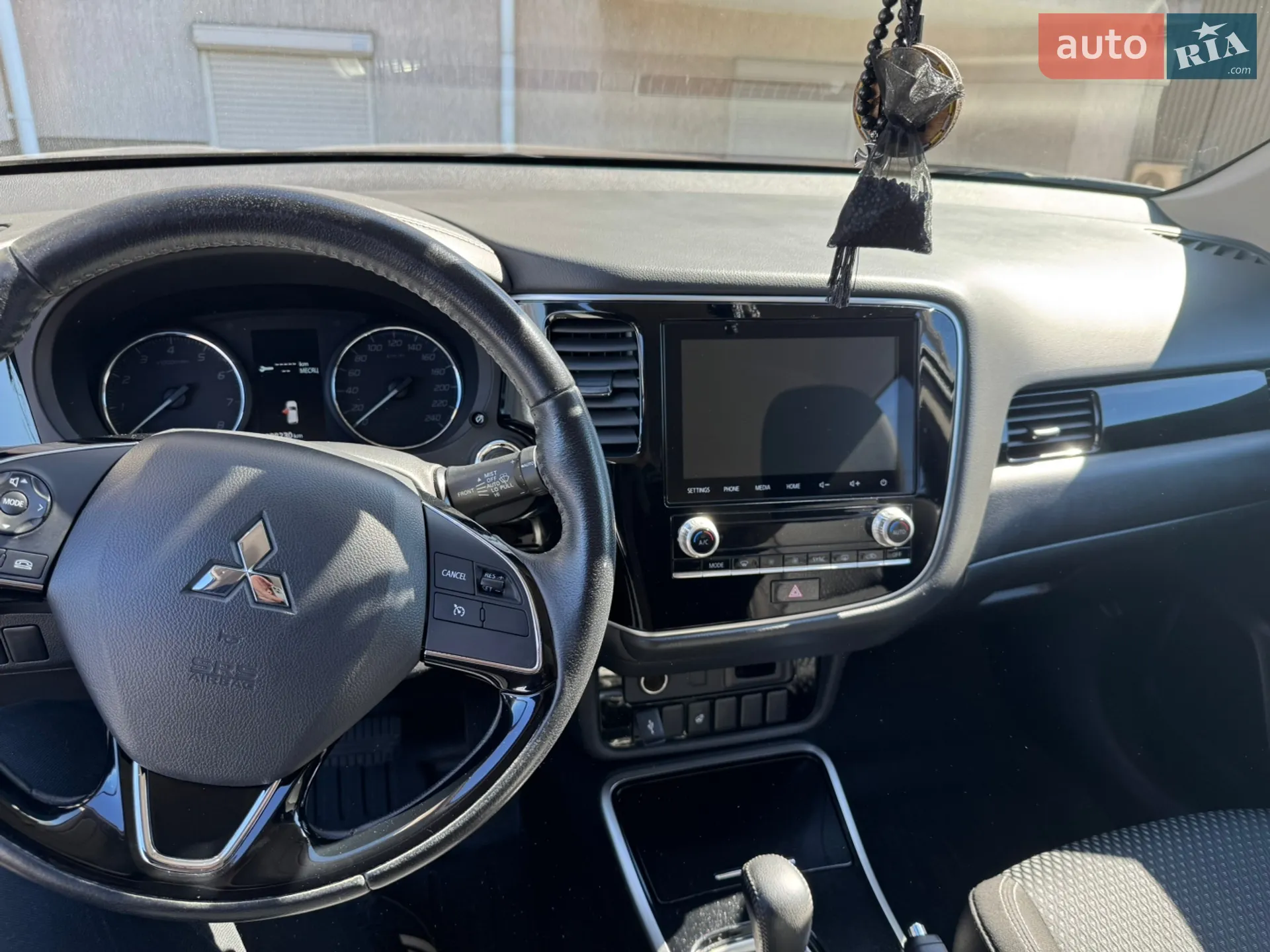 2019 Mitsubishi Outlander - мініатюра 23
