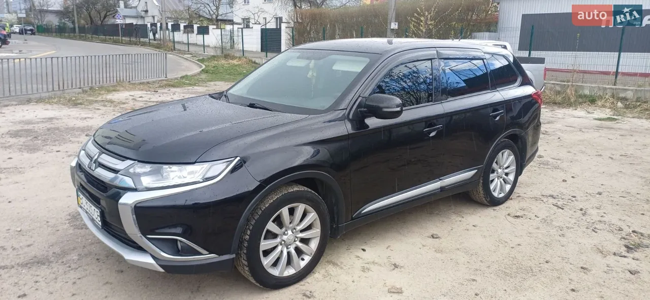 2014 Mitsubishi Outlander - мініатюра 15