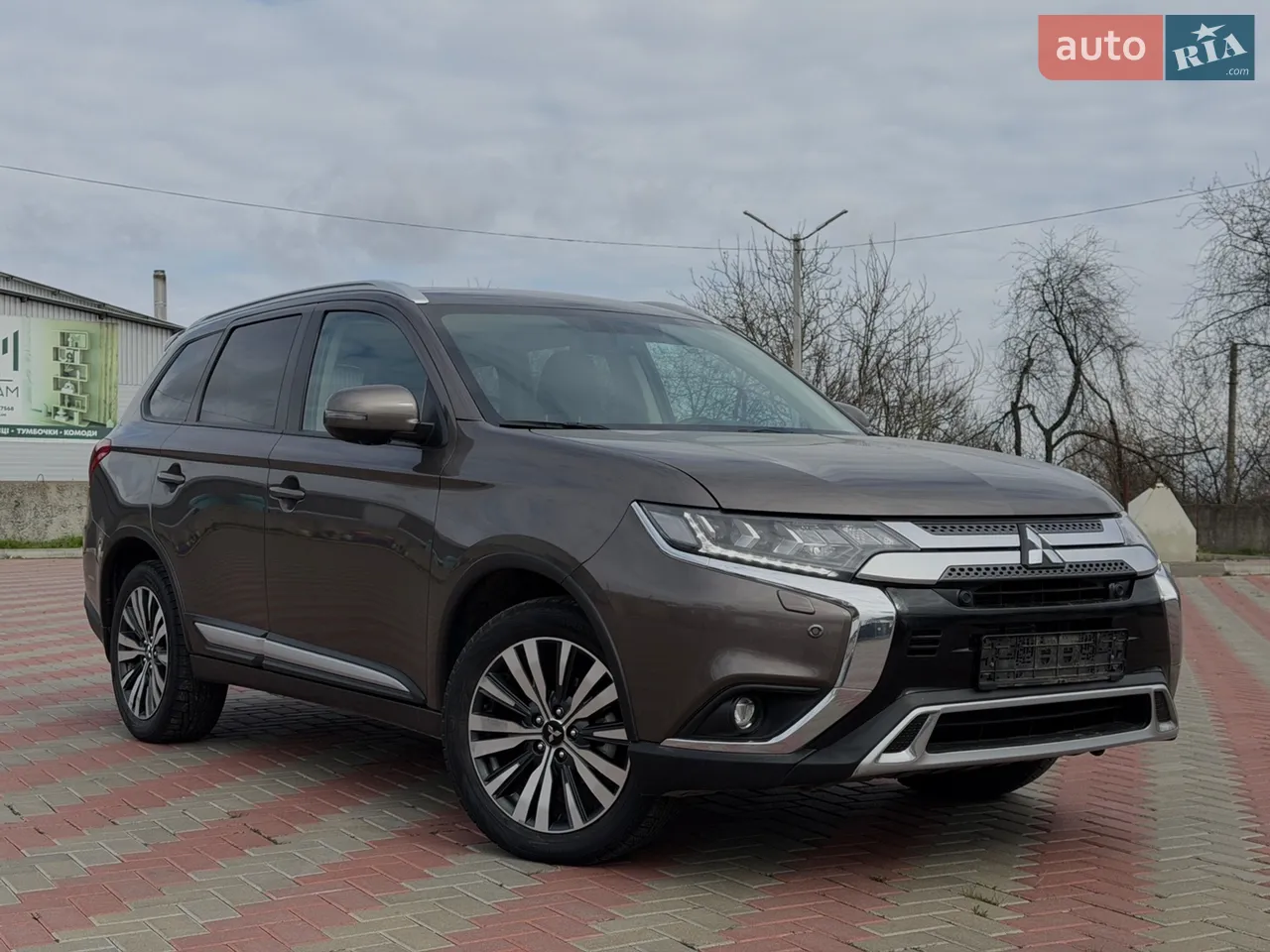 2021 Mitsubishi Outlander - мініатюра 24