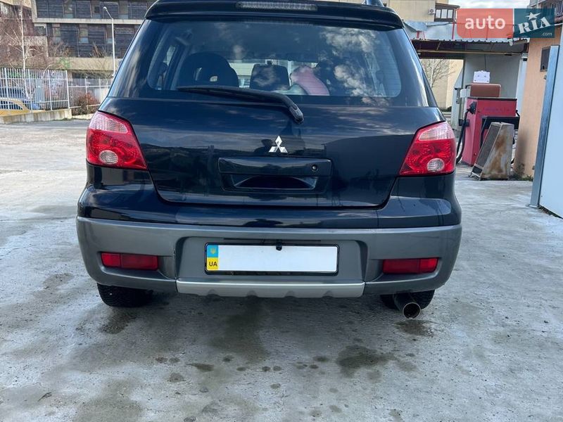 Внедорожник / Кроссовер Mitsubishi Outlander 2004 в Днепре