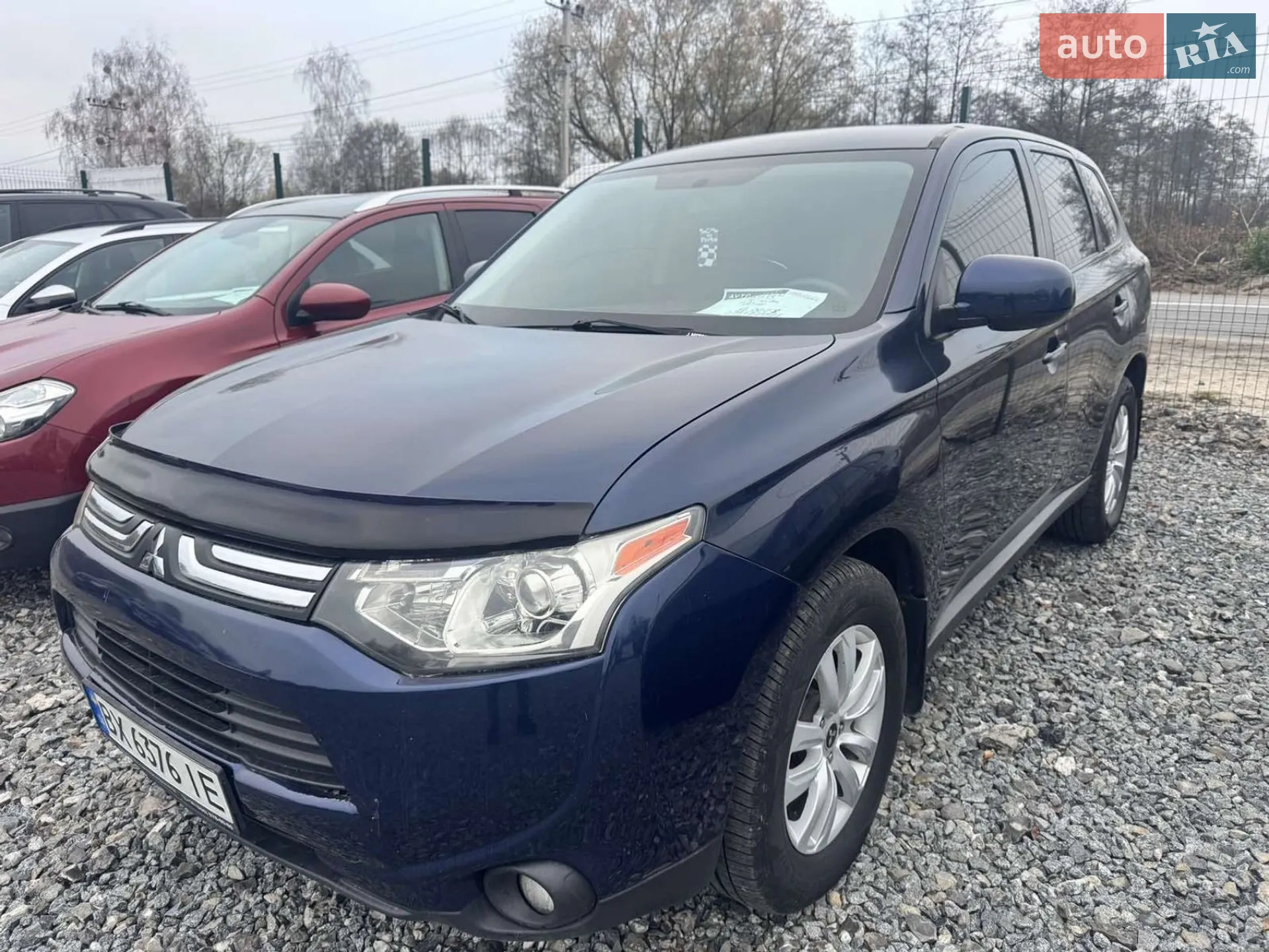2013 Mitsubishi Outlander - фото 1