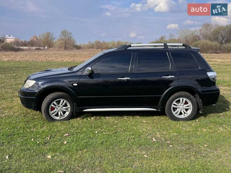 Внедорожник / Кроссовер Mitsubishi Outlander 2005 в Переяславе фото 4 Внедорожник / Кроссовер Mitsubishi Outlander 2005 в Переяславе