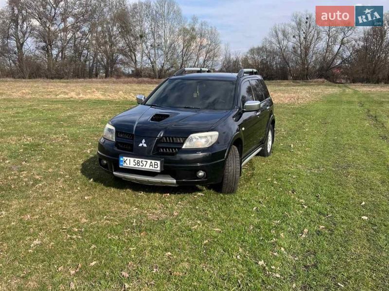 Внедорожник / Кроссовер Mitsubishi Outlander 2005 в Переяславе фото 3 Внедорожник / Кроссовер Mitsubishi Outlander 2005 в Переяславе