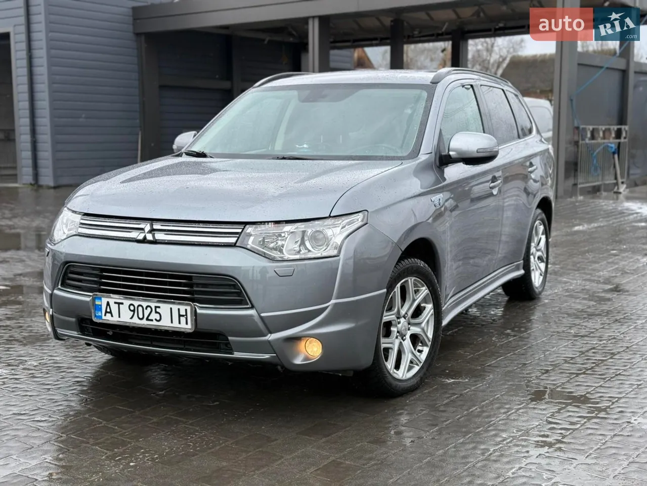 2012 Mitsubishi Outlander - мініатюра 14