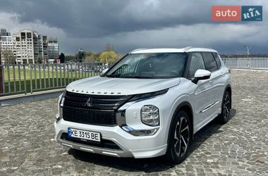 Внедорожник / Кроссовер Mitsubishi Outlander 2021 в Днепре