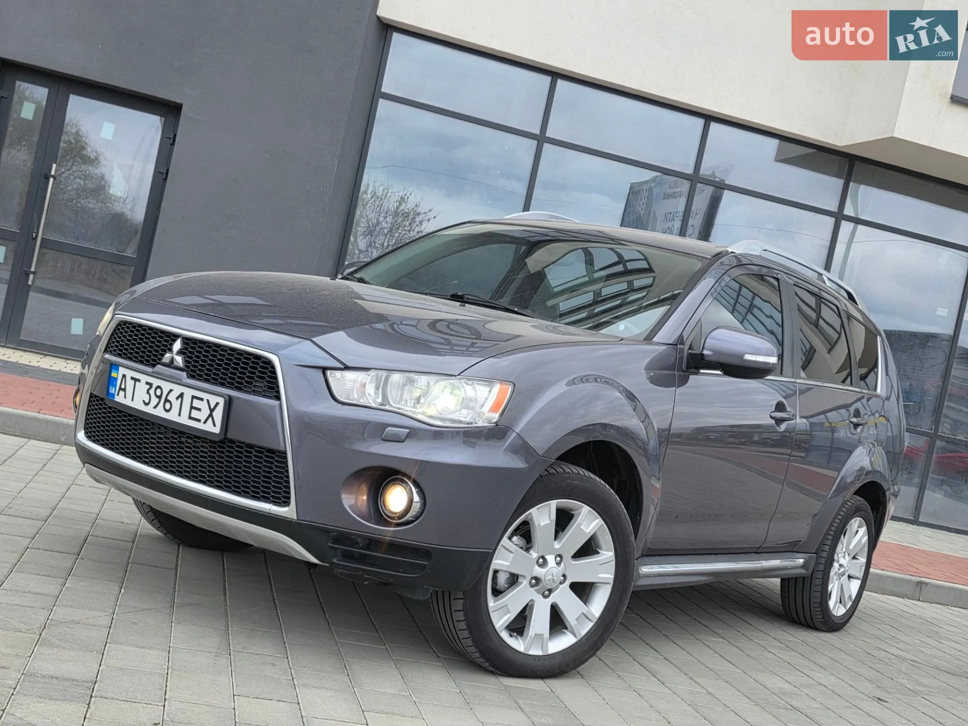 2010 Mitsubishi Outlander - мініатюра 5