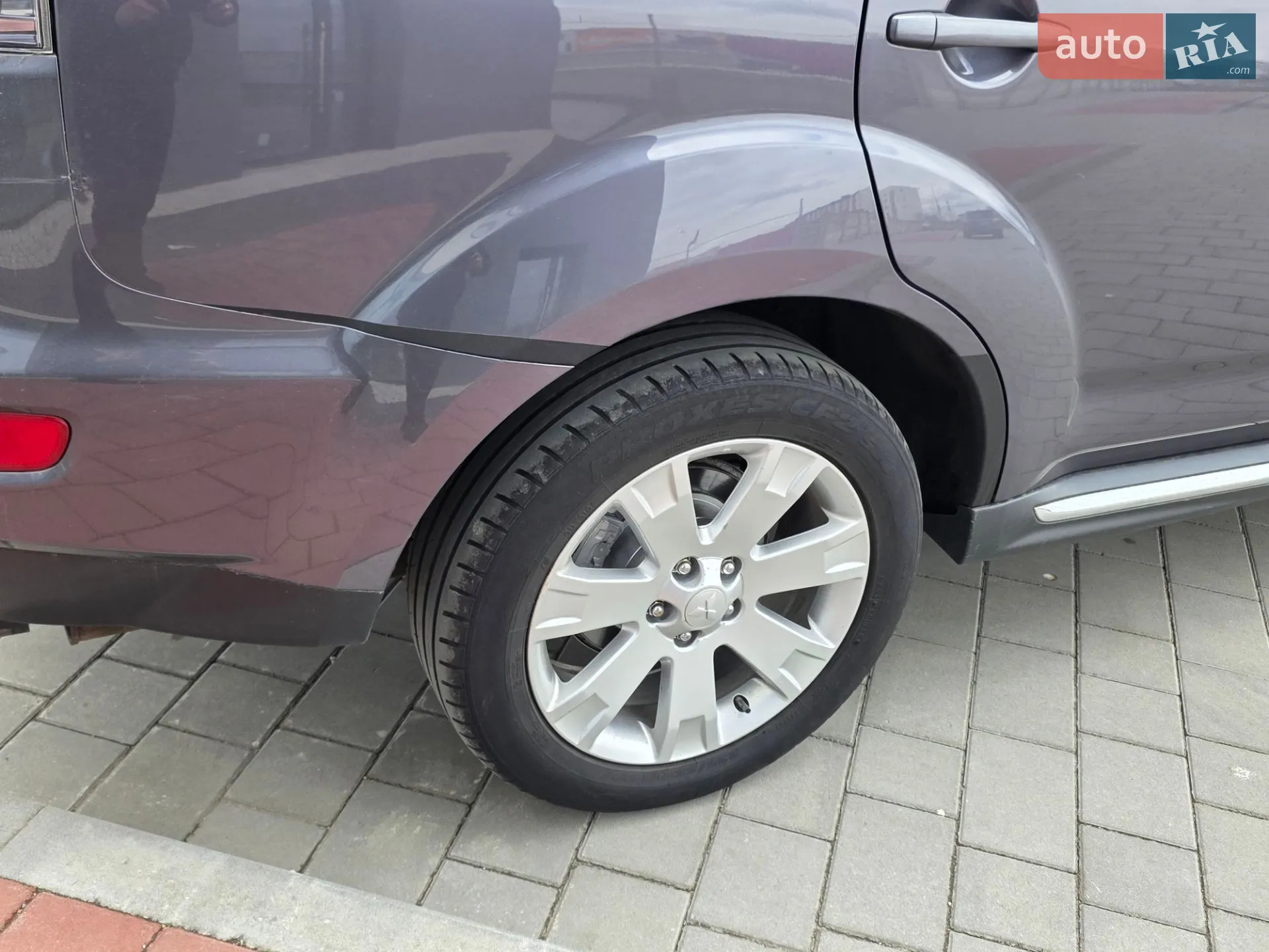 2010 Mitsubishi Outlander - мініатюра 21