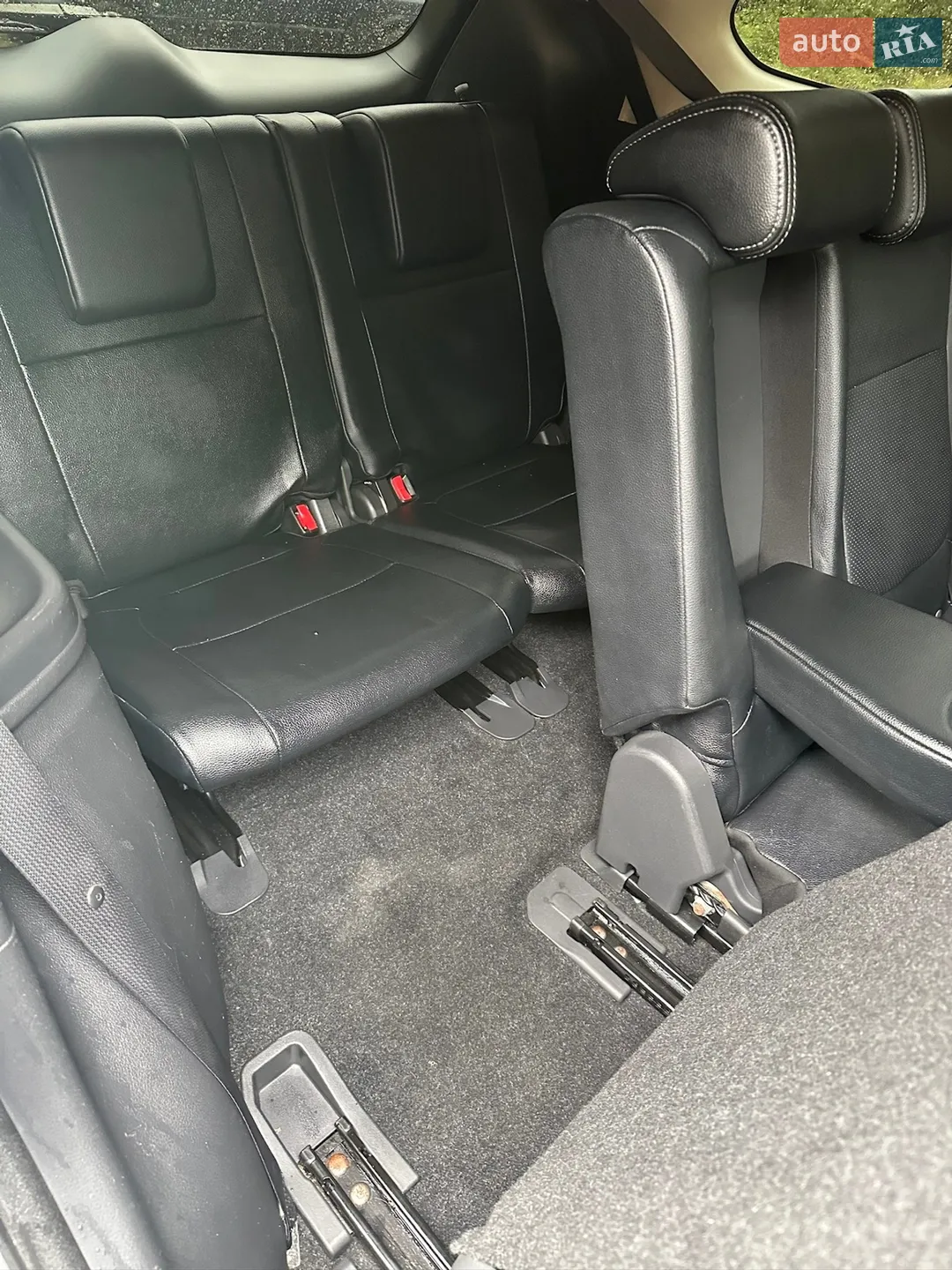2012 Mitsubishi Outlander - мініатюра 16