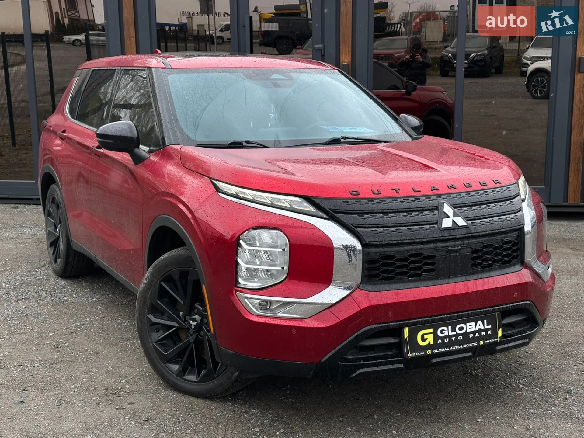2021 Mitsubishi Outlander - мініатюра 3
