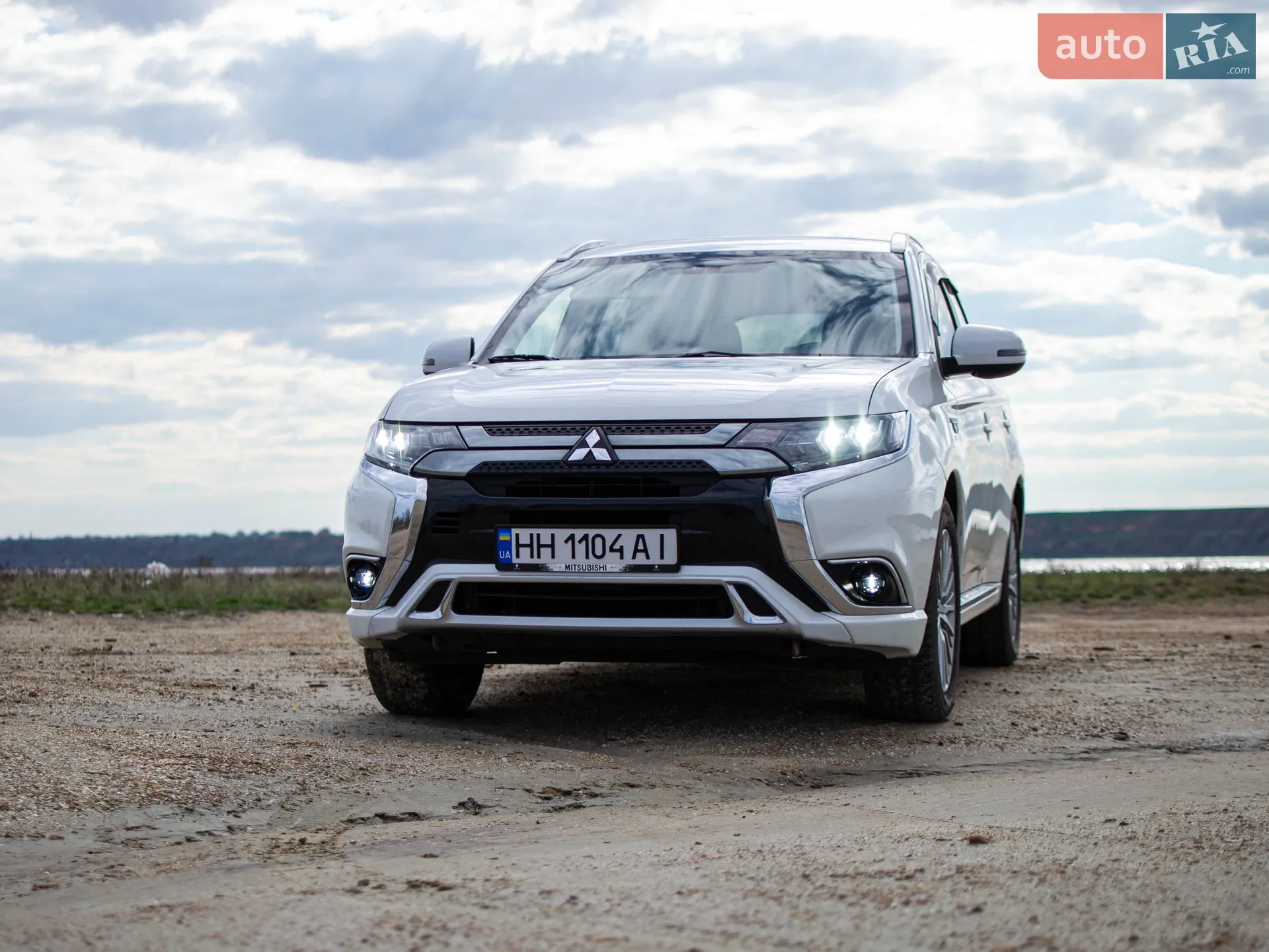 2019 Mitsubishi Outlander - мініатюра 4