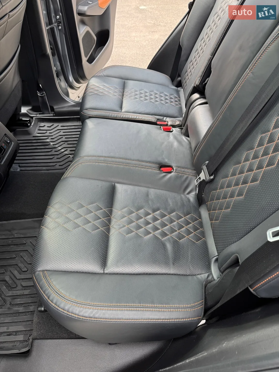 2021 Mitsubishi Outlander - мініатюра 24