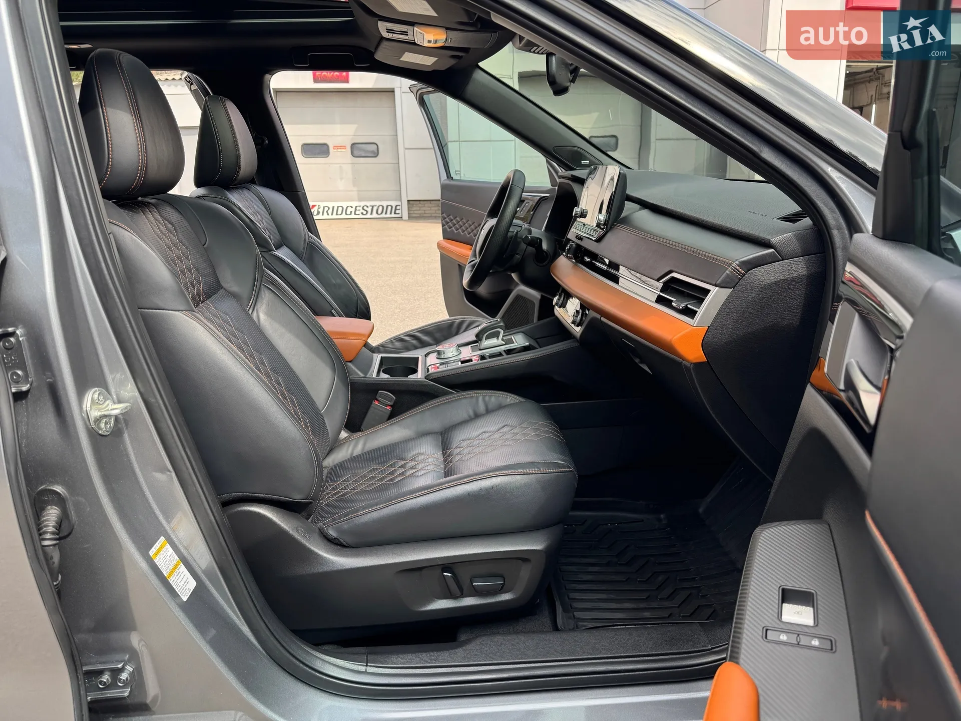 2021 Mitsubishi Outlander - мініатюра 18