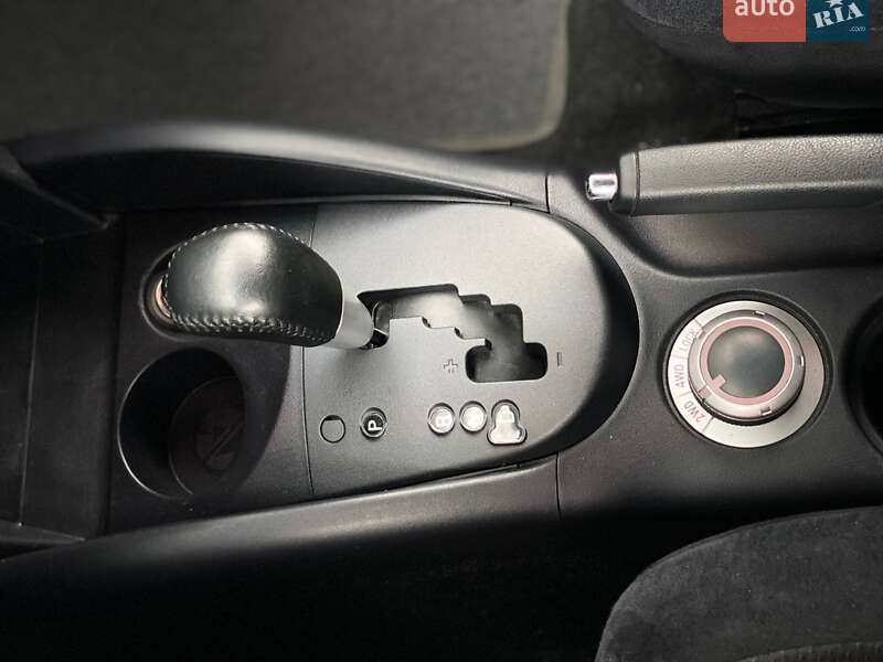 Внедорожник / Кроссовер Mitsubishi Outlander 2011 в Киеве