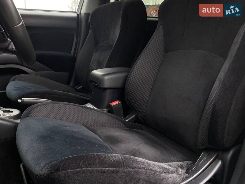 Внедорожник / Кроссовер Mitsubishi Outlander 2011 в Киеве