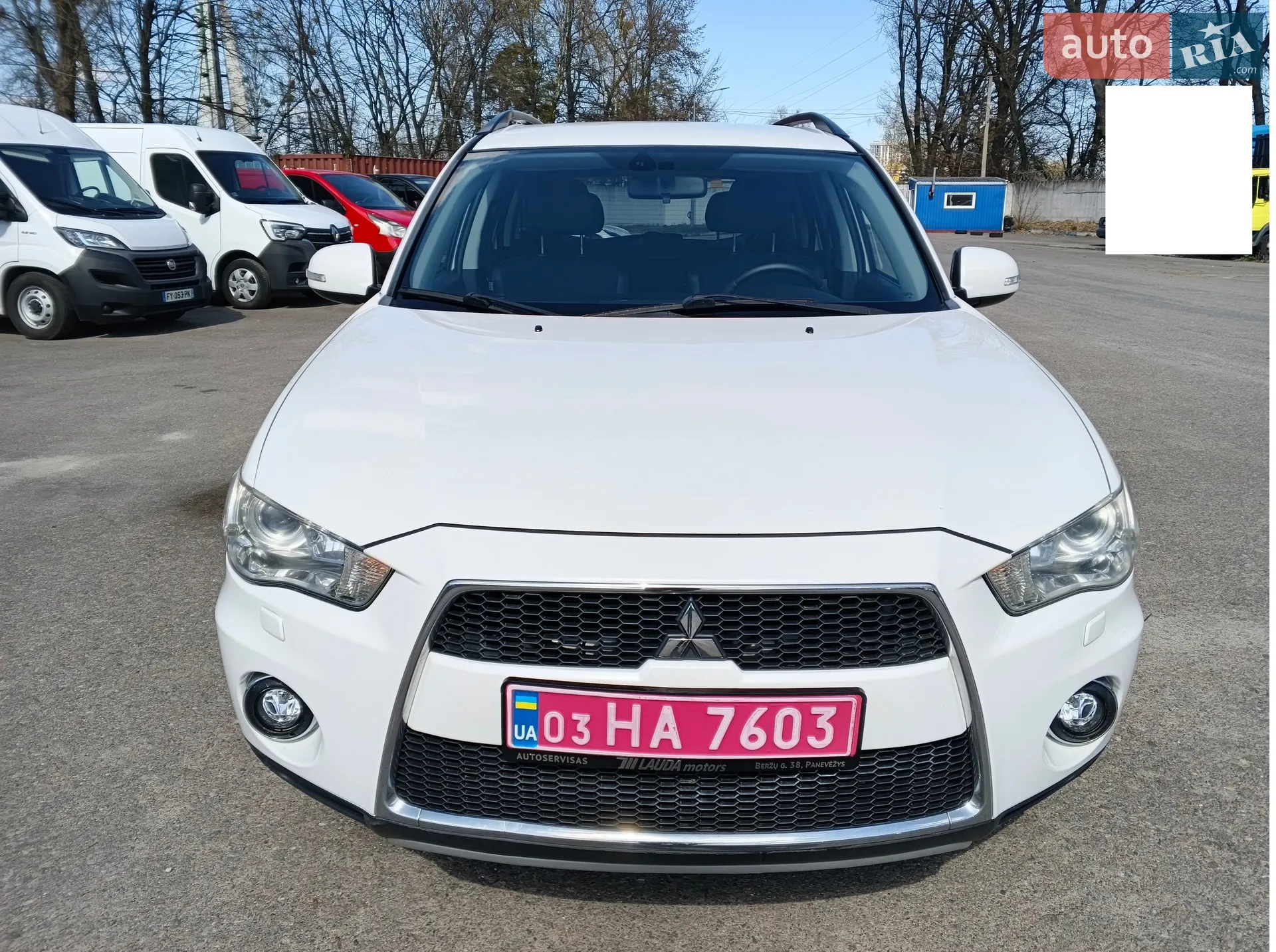 2010 Mitsubishi Outlander - мініатюра 2