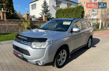 Внедорожник / Кроссовер Mitsubishi Outlander 2013 в Белой Церкви