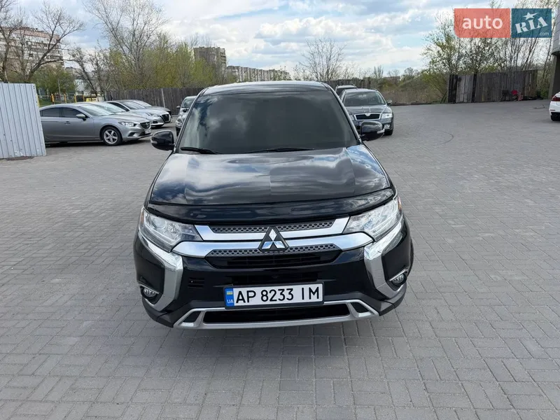 Mitsubishi Outlander 2019