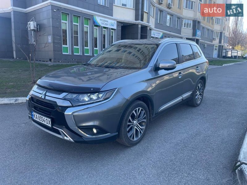 Mitsubishi Outlander 2017