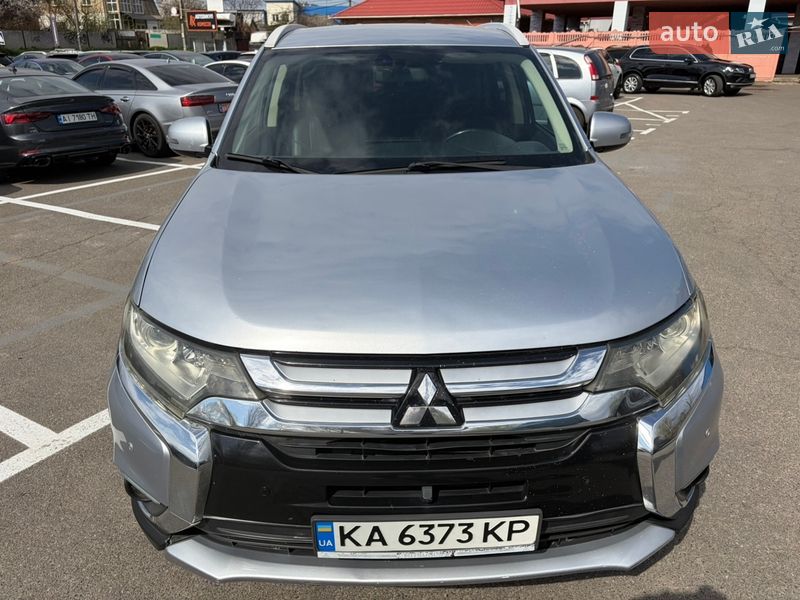 Mitsubishi Outlander 2017