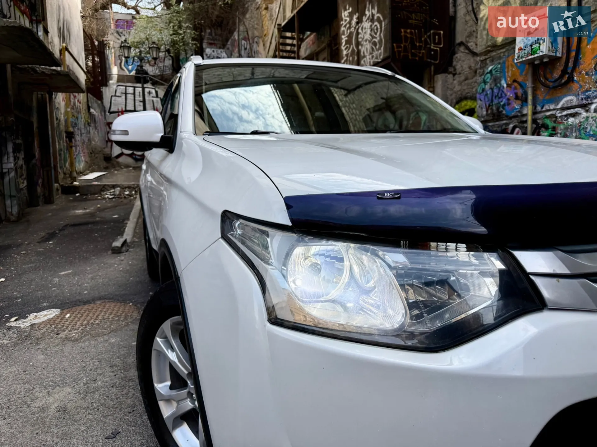 2014 Mitsubishi Outlander - мініатюра 18