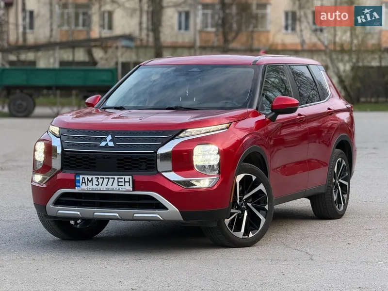 Mitsubishi Outlander