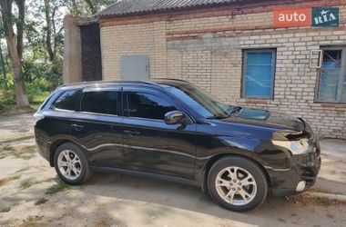 Позашляховик / Кросовер Mitsubishi Outlander 2012 в Харкові