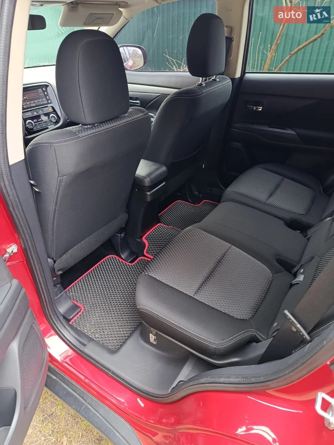 2018 Mitsubishi Outlander - мініатюра 4