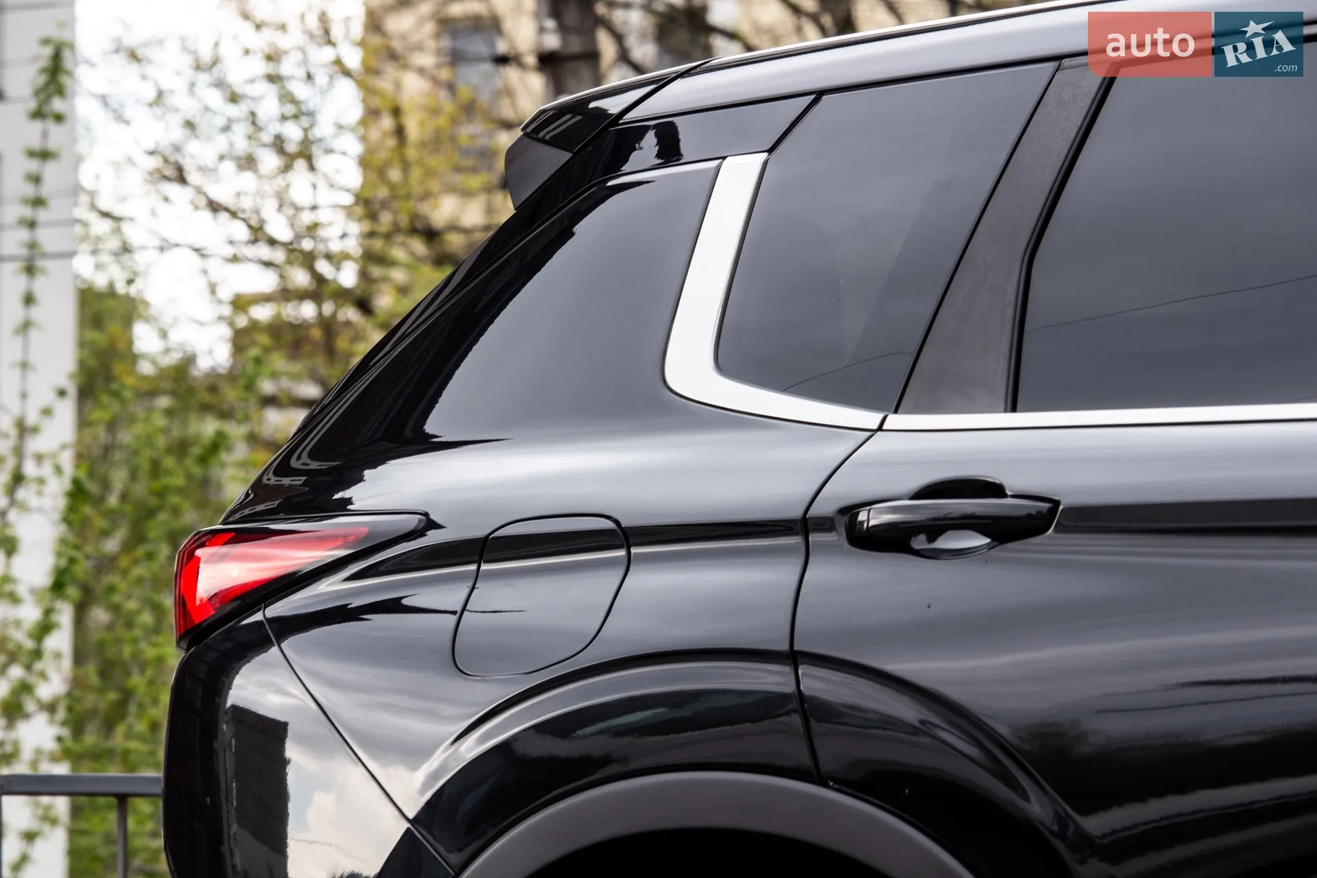 2021 Mitsubishi Outlander - мініатюра 34
