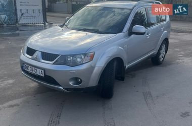 Внедорожник / Кроссовер Mitsubishi Outlander 2008 в Ровно