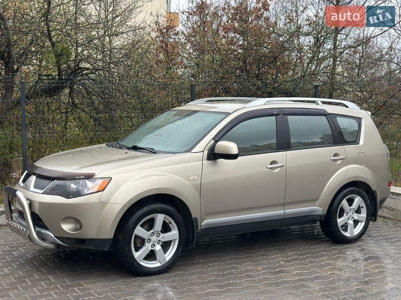 Mitsubishi Outlander 2008